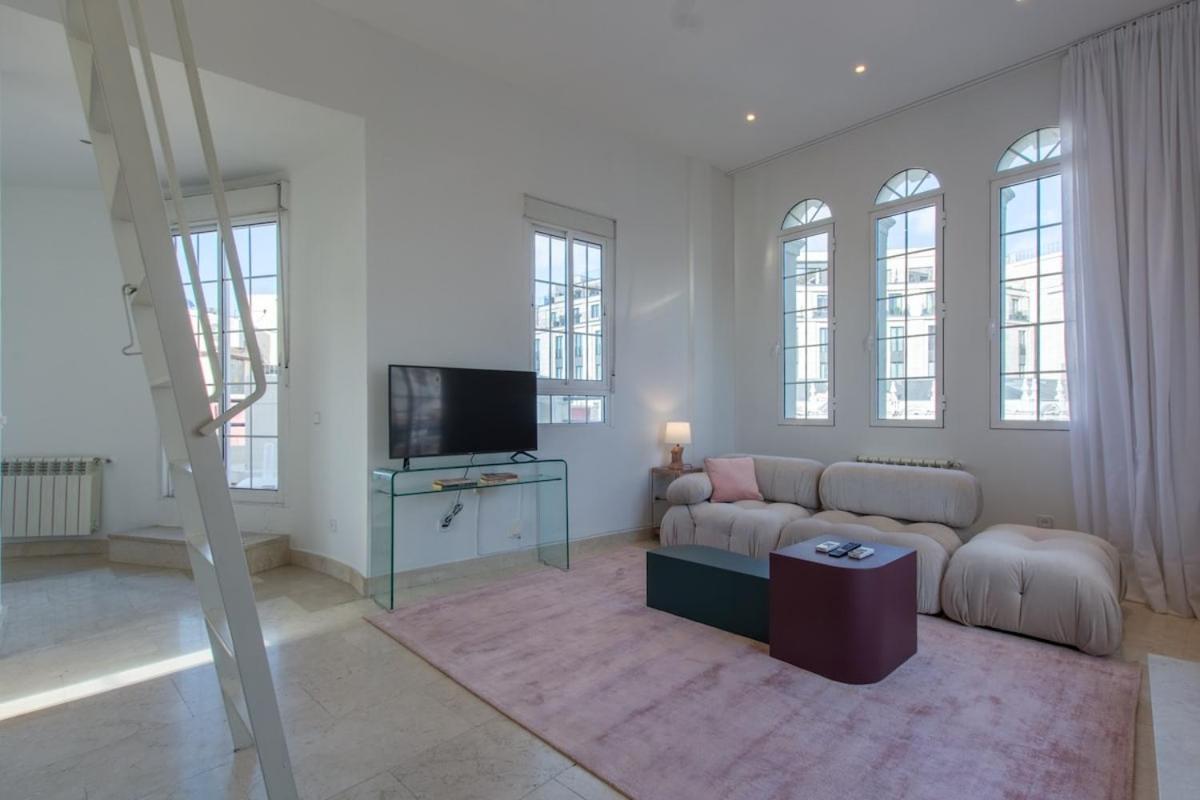 Atico Con Terraza De Vistas Inmejorables Leilighet Madrid Eksteriør bilde