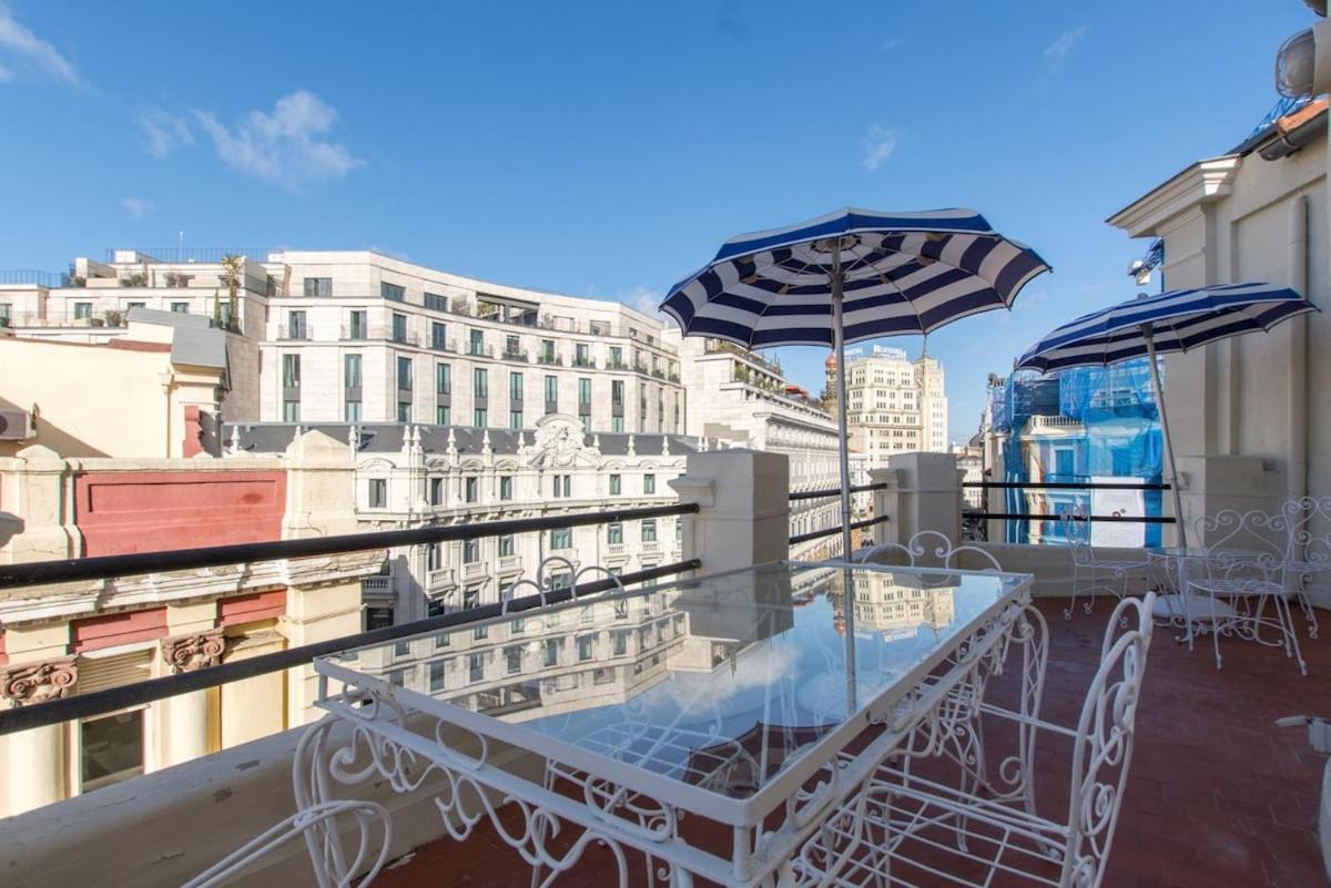 Atico Con Terraza De Vistas Inmejorables Leilighet Madrid Eksteriør bilde