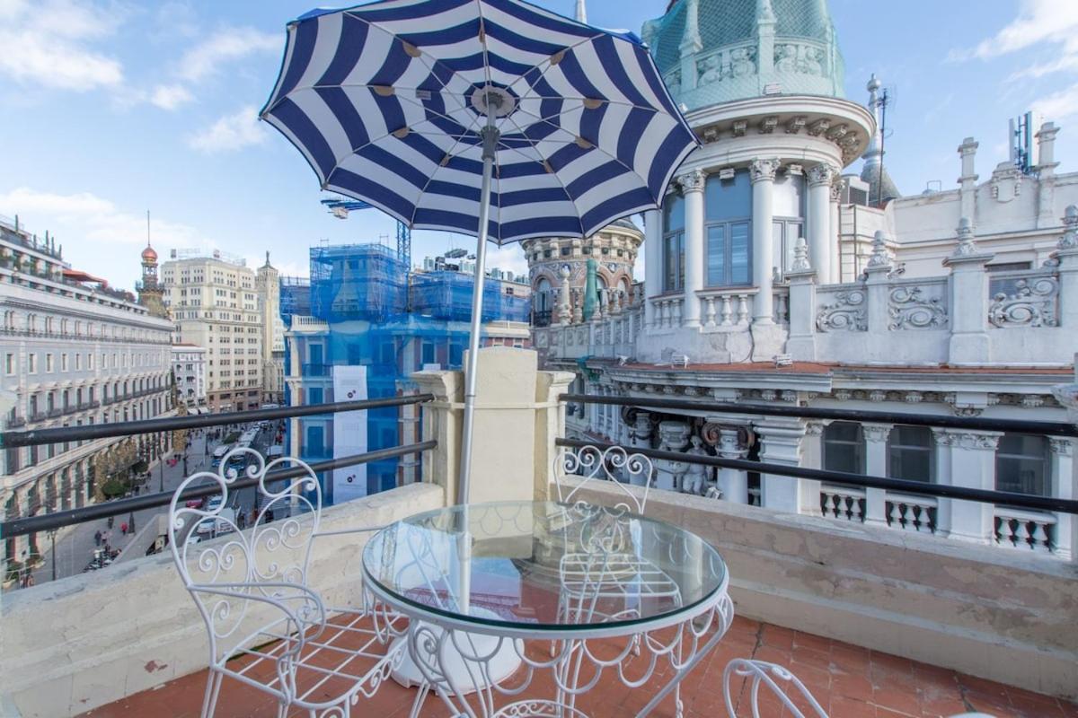 Atico Con Terraza De Vistas Inmejorables Leilighet Madrid Eksteriør bilde